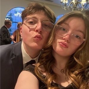 Meet your Posher, Lucy